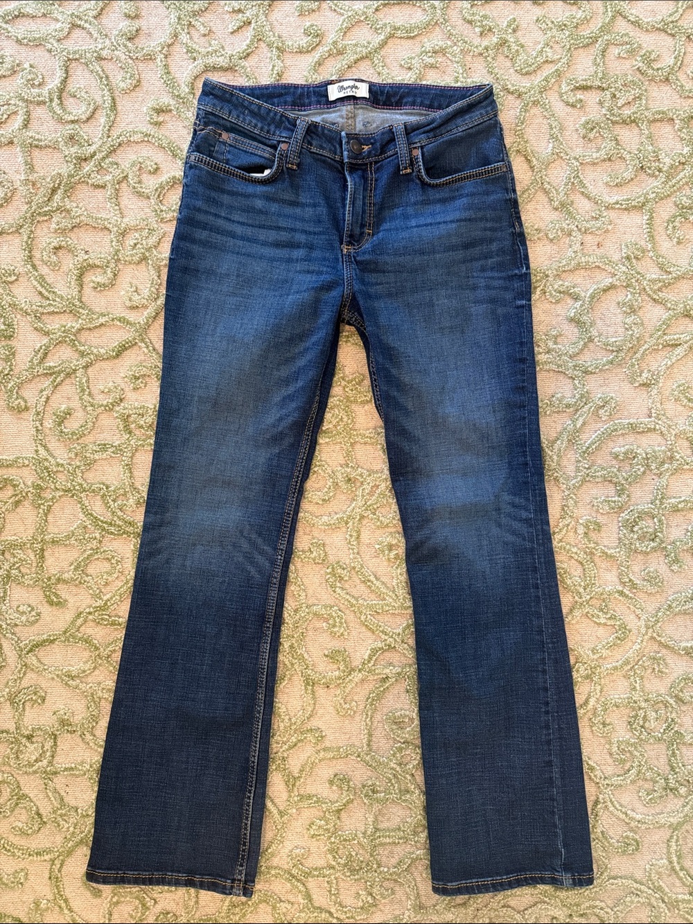 Wrangler Women's Indigo mid rise boot Jeans